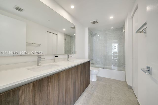 488 NE 18th St 4805, Miami, FL 33132