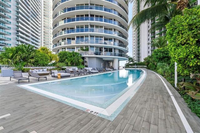 488 NE 18th St 4805, Miami, FL 33132