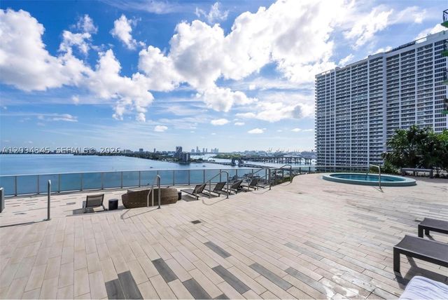 488 NE 18th St 4805, Miami, FL 33132