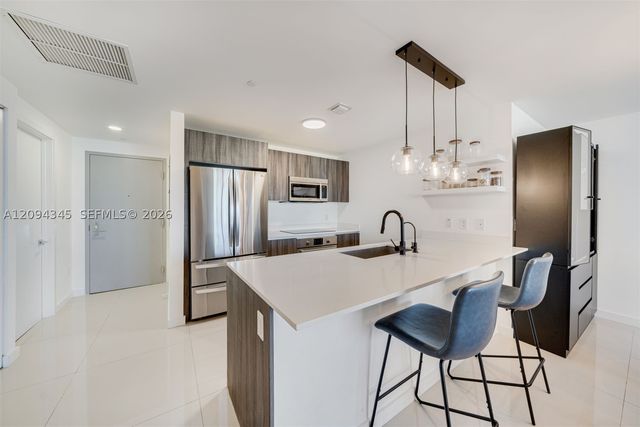 488 NE 18th St 4805, Miami, FL 33132