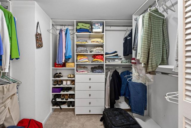 6944 Briarlake Circle 104, Palm Beach Gardens, FL 33418