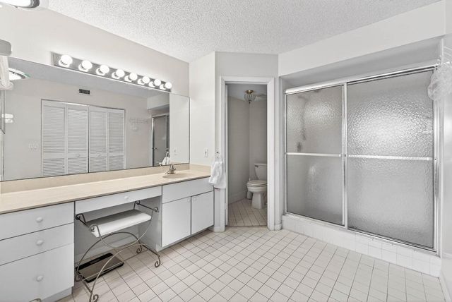 6944 Briarlake Circle 104, Palm Beach Gardens, FL 33418