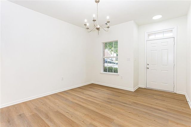 2486 Laurel Circle NW, Atlanta, GA 30311