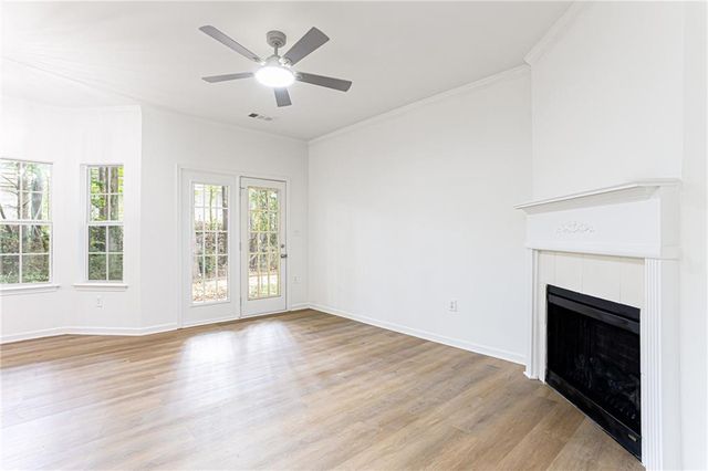 2486 Laurel Circle NW, Atlanta, GA 30311