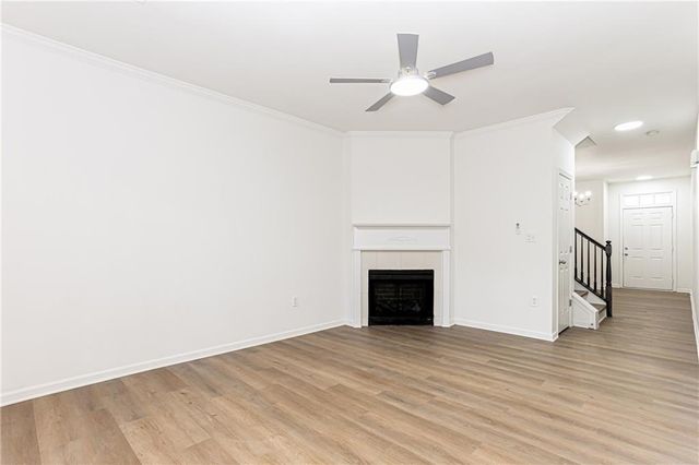 2486 Laurel Circle NW, Atlanta, GA 30311