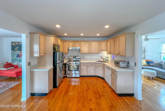 1155 17th Avenue, West Belmar, NJ 07719