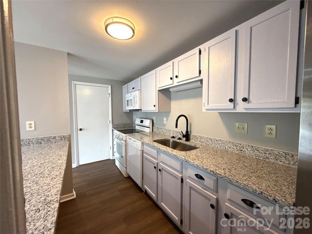 9329 Old Concord Road A, Charlotte, NC 28213