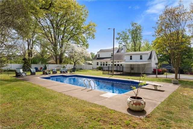 50 Carter Circle, Winston-salem, NC 27106