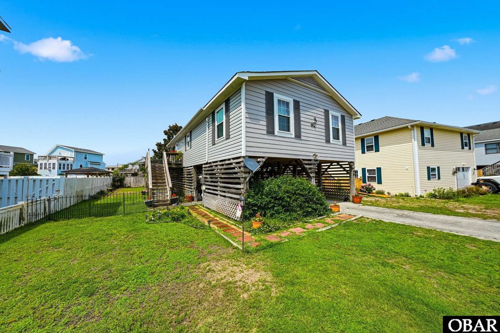 Image 2 of property listing at 124 Broadbay Drive Lot #111, Kill Devil Hills, NC 27948