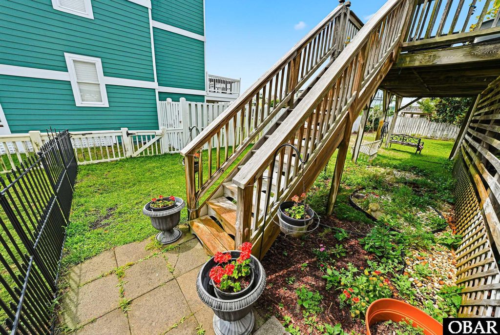 Image 30 of property listing at 124 Broadbay Drive Lot #111, Kill Devil Hills, NC 27948
