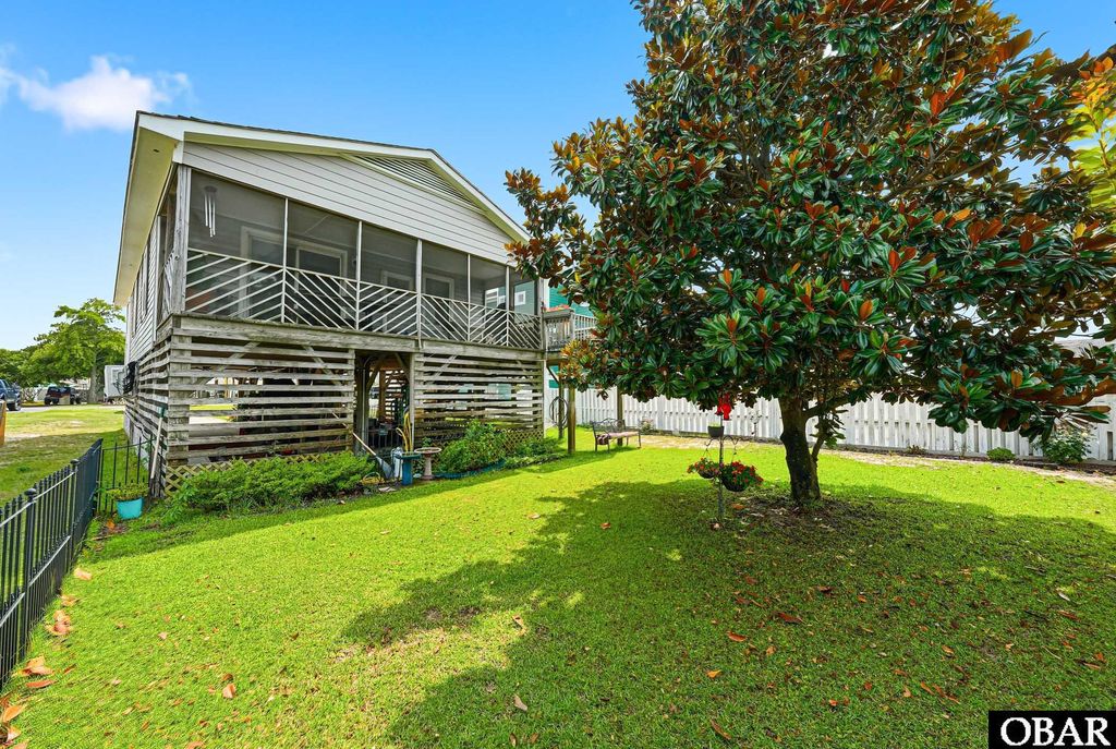 Image 39 of property listing at 124 Broadbay Drive Lot #111, Kill Devil Hills, NC 27948