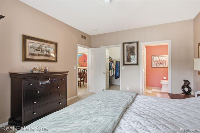 1828 Flagstone Circle 40, Rochester, MI 48307