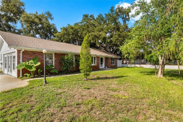 13589 101ST TERRACE, Seminole, FL 33776