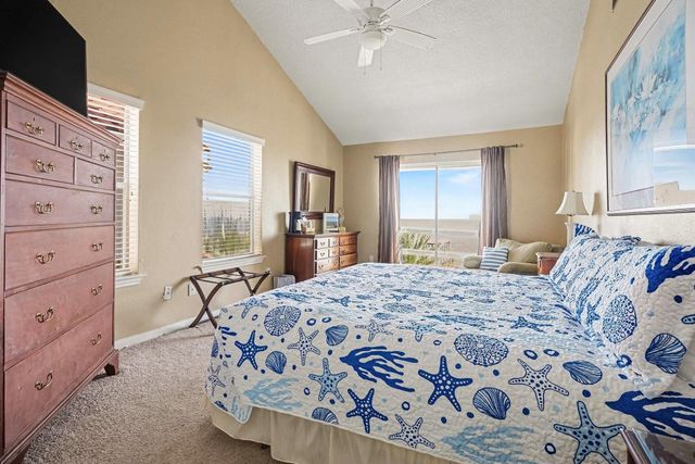 503 Bay Avenue, Kemah, TX 77565