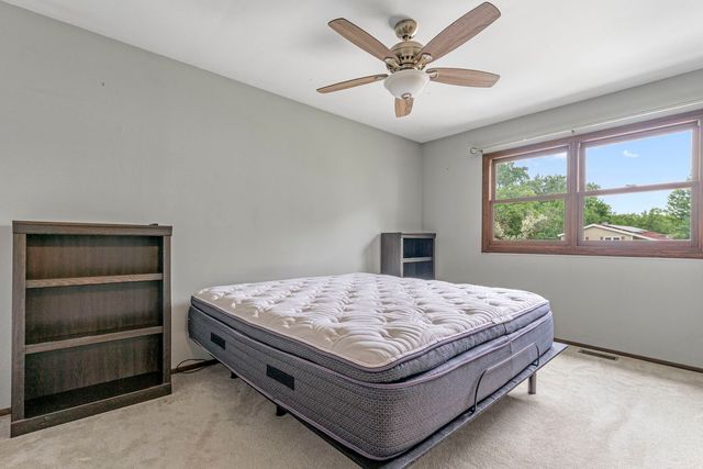 119 Garland Court, Glendale Heights, IL 60139
