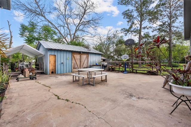 4312 Singletary Road, Alvin, TX 77511