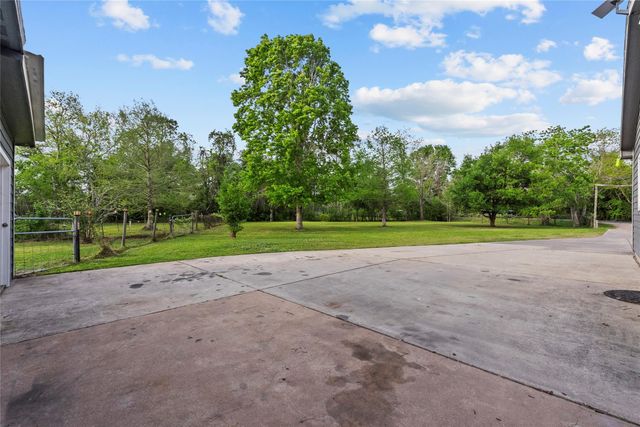 4312 Singletary Road, Alvin, TX 77511