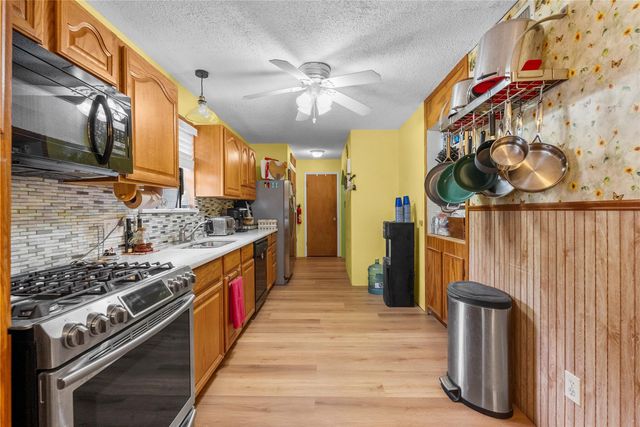 4312 Singletary Road, Alvin, TX 77511