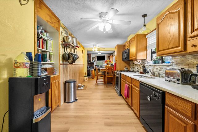 4312 Singletary Road, Alvin, TX 77511