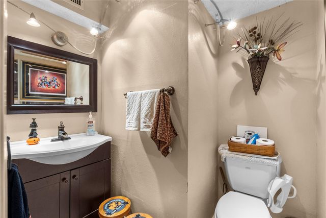 4312 Singletary Road, Alvin, TX 77511