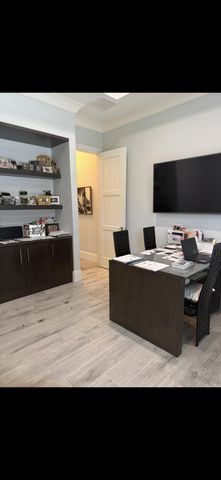 951 NE 2nd Terrace, Boca Raton, FL 33432