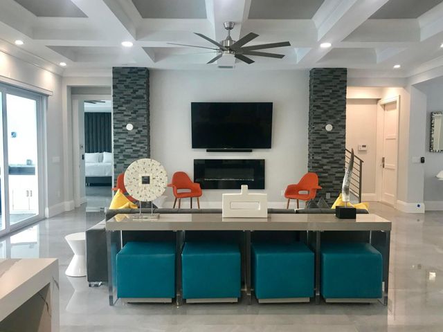 951 NE 2nd Terrace, Boca Raton, FL 33432