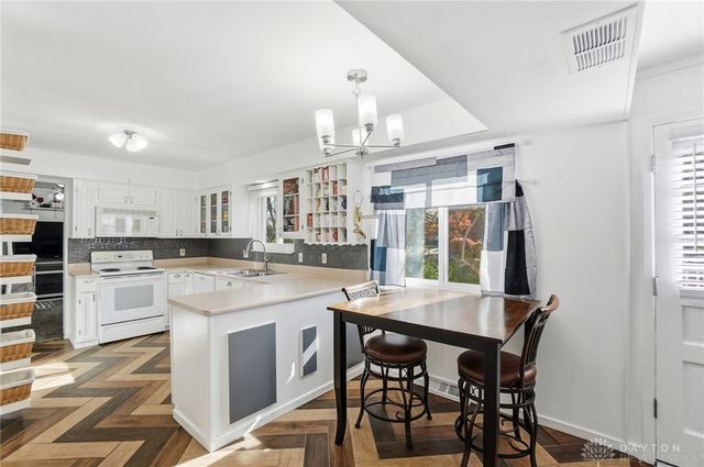 2465 Owlcrest Drive, Colerain Twp, OH 45231