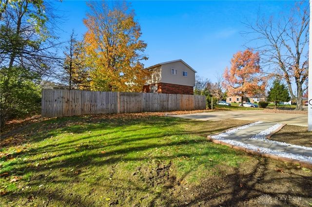 2465 Owlcrest Drive, Colerain Twp, OH 45231