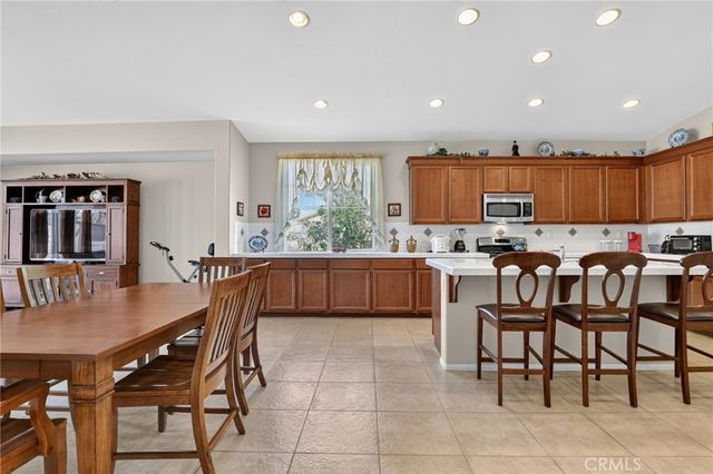 5821 Kingsbury, Palmdale, CA 93552