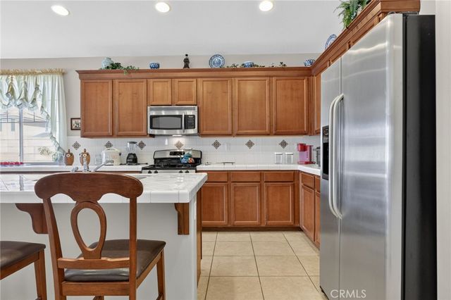 5821 Kingsbury, Palmdale, CA 93552