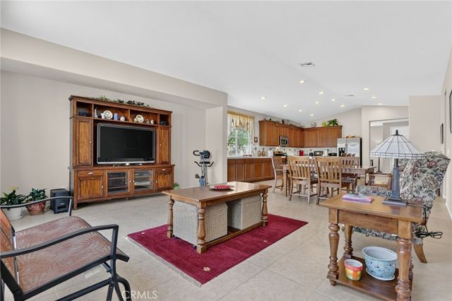 5821 Kingsbury, Palmdale, CA 93552