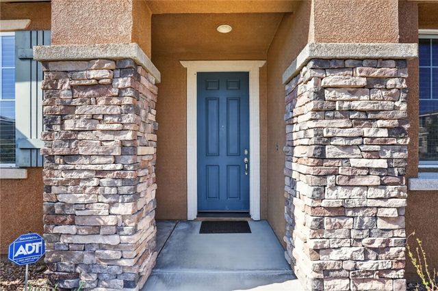 5821 Kingsbury, Palmdale, CA 93552