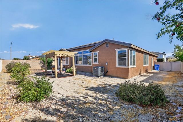 5821 Kingsbury, Palmdale, CA 93552