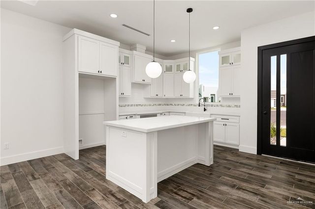 3309 Marla Court, Edinburg, TX 78542