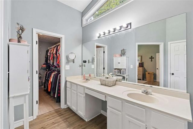 2423 Cheyenne Lane, Lawrenceville, GA 30044