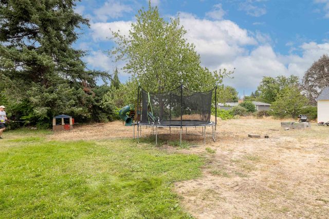 108 N Clinton Rd, Spokane Valley, WA 99216