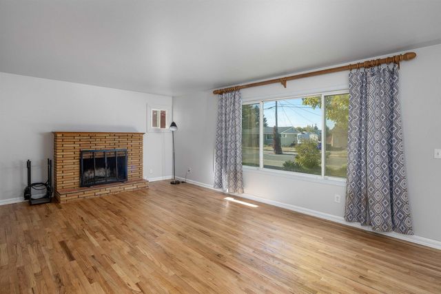 108 N Clinton Rd, Spokane Valley, WA 99216