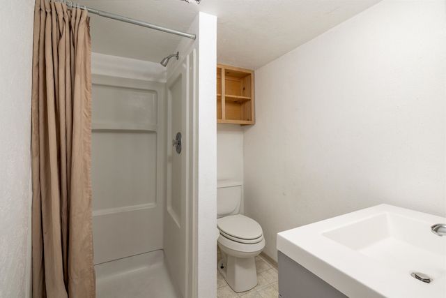 108 N Clinton Rd, Spokane Valley, WA 99216