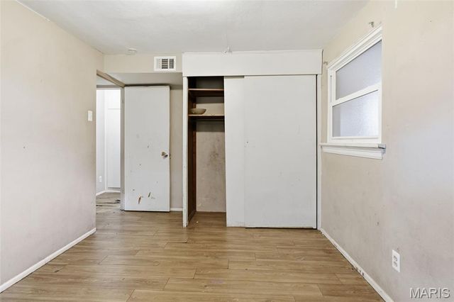 8443 Engler Avenue, St Louis, MO 63114