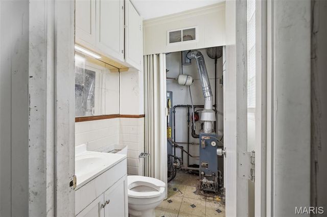 8443 Engler Avenue, St Louis, MO 63114