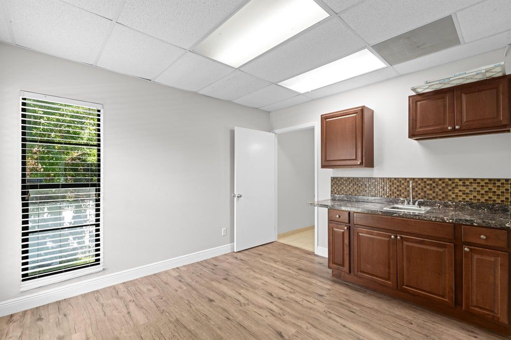 Image 11 of property listing at 13455 S Military Trail, Delray Beach, FL 33484