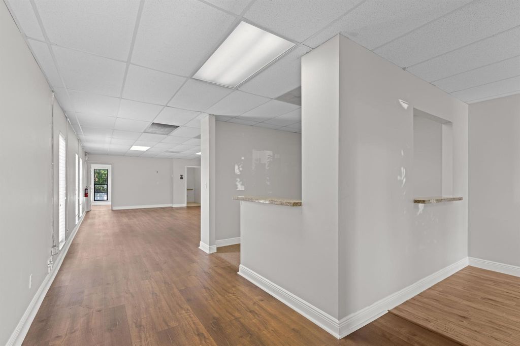 Image 3 of property listing at 13455 S Military Trail, Delray Beach, FL 33484