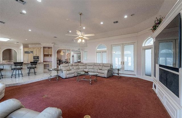 6701 TENNYSON OAKS Lane, Alexandria, LA 71301