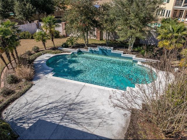 6701 TENNYSON OAKS Lane, Alexandria, LA 71301