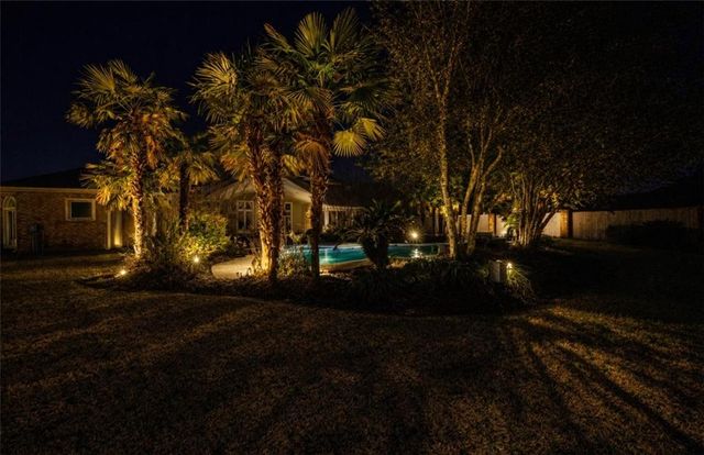 6701 TENNYSON OAKS Lane, Alexandria, LA 71301