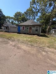 2720 22ND AVENUE N, Birmingham, AL 35234