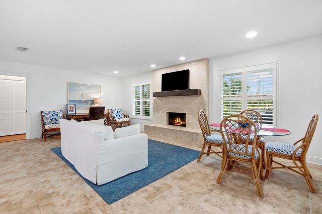 6061 SE Medinah Lane, Stuart, FL 34997