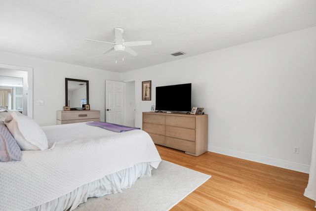 6061 SE Medinah Lane, Stuart, FL 34997