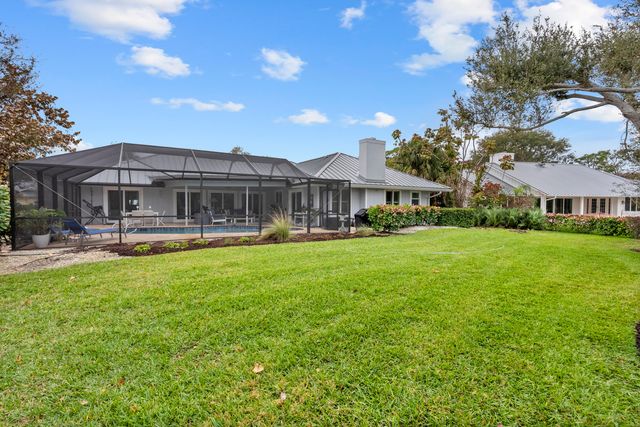 6061 SE Medinah Lane, Stuart, FL 34997