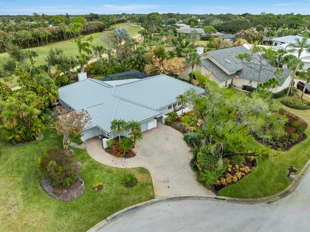 6061 SE Medinah Lane, Stuart, FL 34997